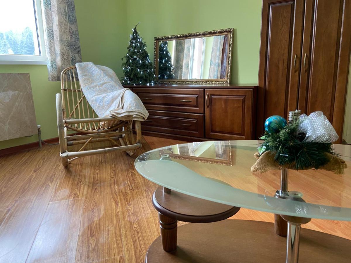 Zwin Apartment 1 Сколе Екстериор снимка