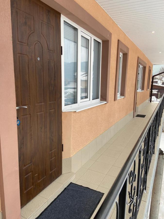 Zwin Apartment 1 Сколе Екстериор снимка